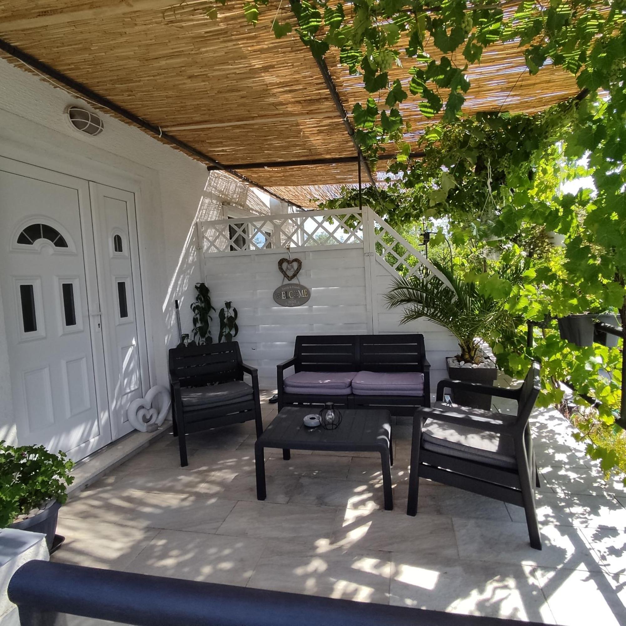 Sun House Daire Brzac Dış mekan fotoğraf